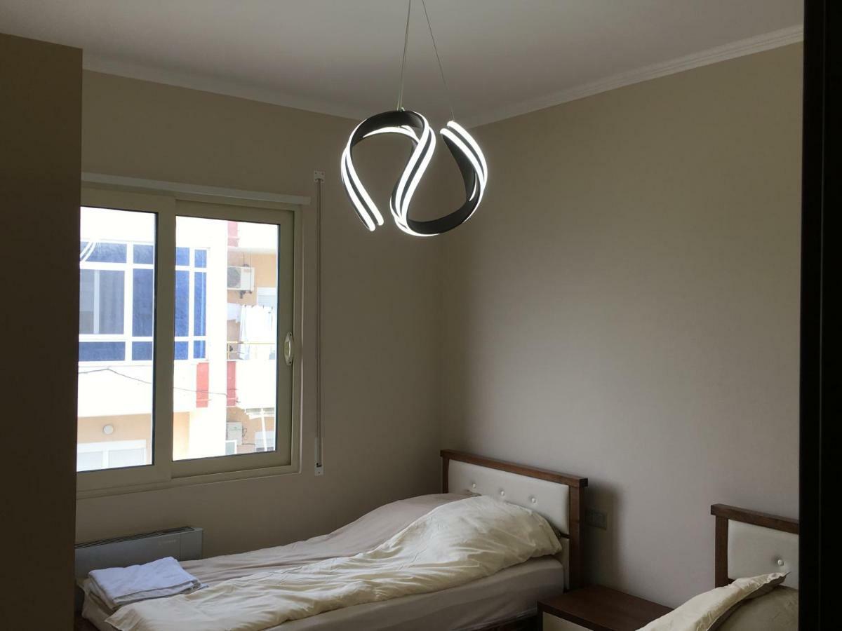 Sunny Beach Apartment Vlora エクステリア 写真